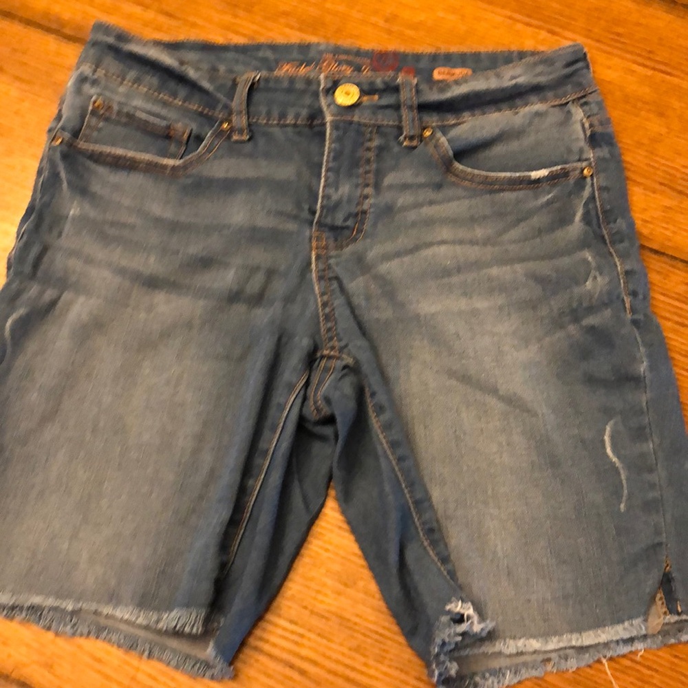 Faded Glory Jeans Size 8 Stretch Bermuda shorts faded spandex camping gardening